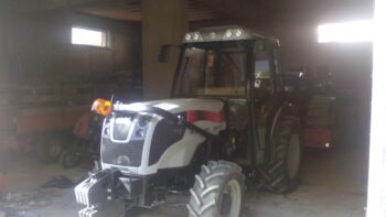 CARRARO Tractors AGRICUBE 70F - 80F - 90F - 100F / CARRARO Tractors AGRICUBE 70VL - 80VL - 90VL - 100VL - Image 5